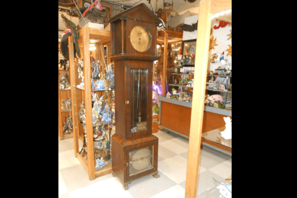 Marsh's Free Museum - Long Beach WA - Vintage Grandfather Clock with Music Maker